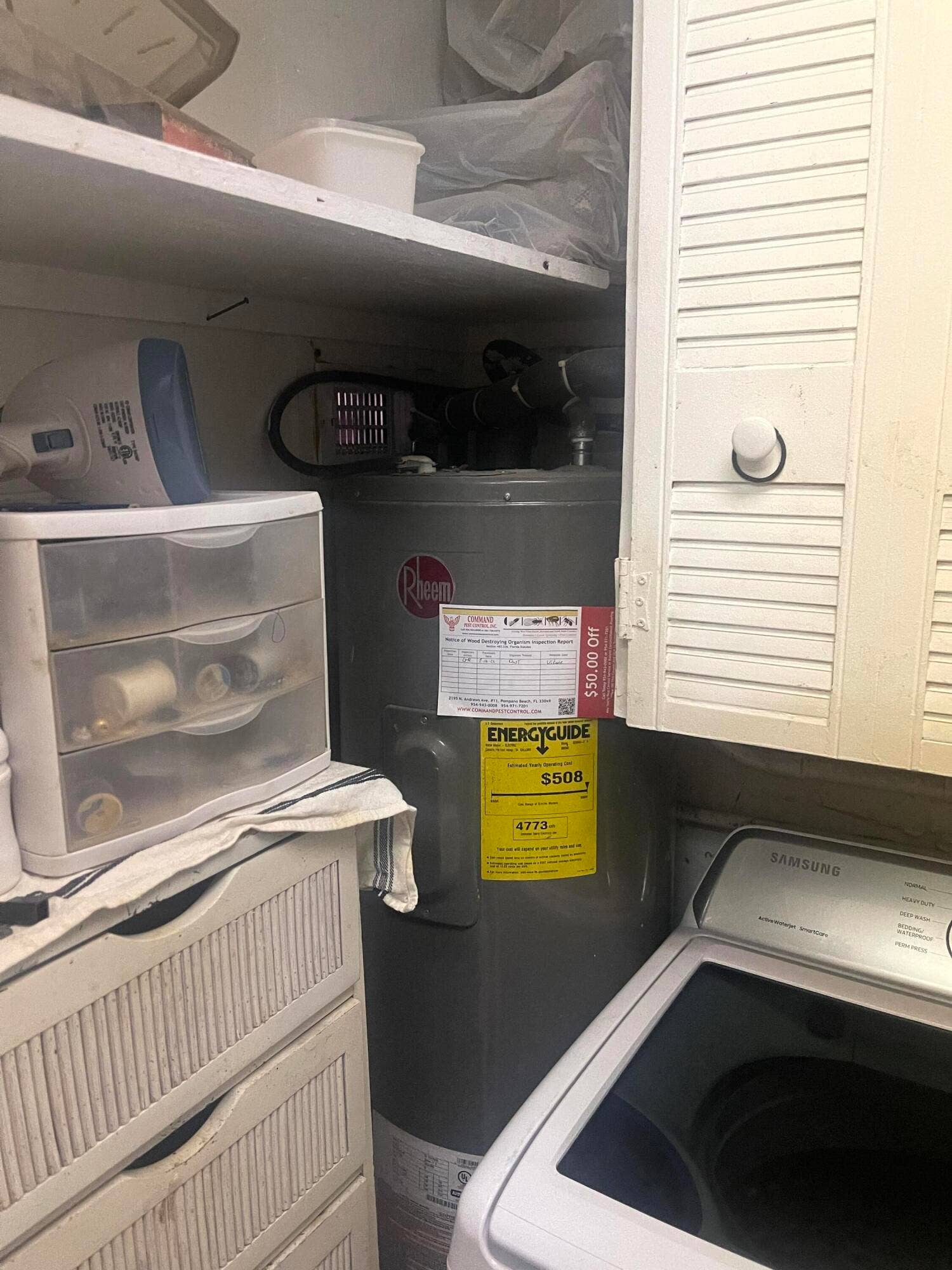 201 NW 52nd Street, Oakland Park, FL 33309 laundry room