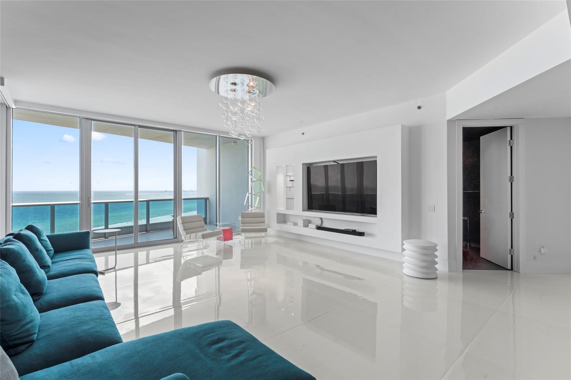 5959 COLLINS Avenue, #1203, Miami Beach, FL 33140 Photo 7