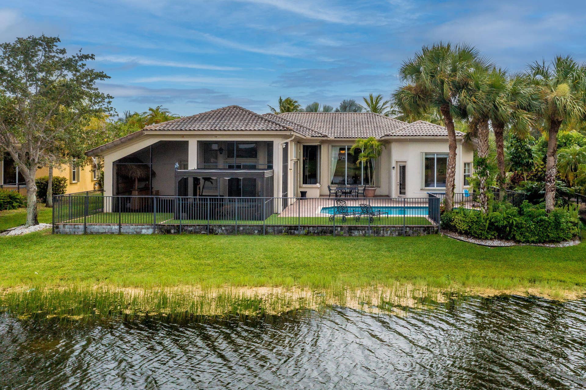 43-web-or-mls-11747-nw-69th-pl