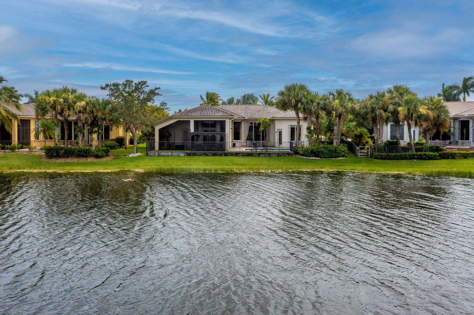 44-web-or-mls-11747-nw-69th-pl