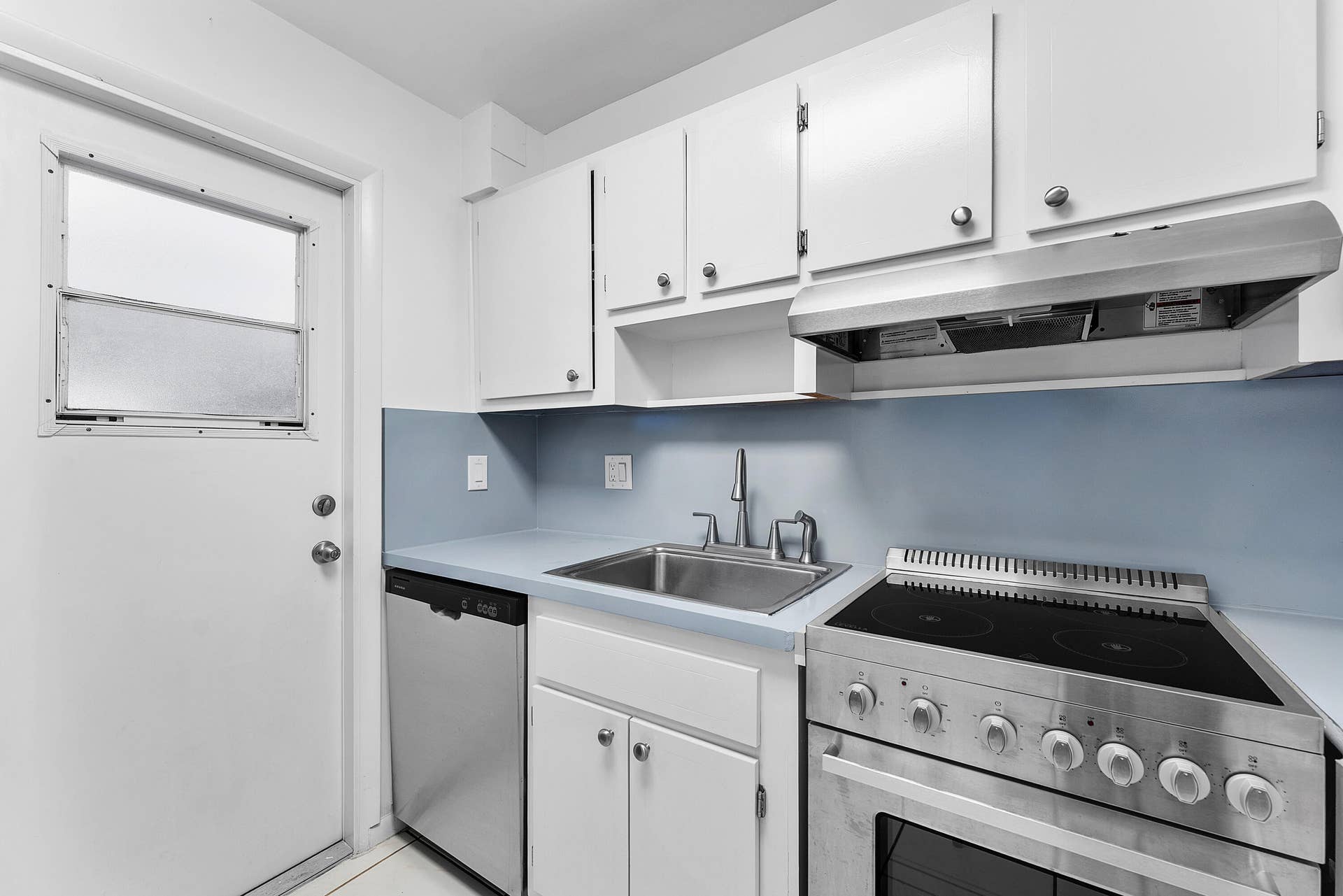 2050 NE 39TH Street, #E307, Lighthouse Point, FL 33064 IMG_4637 2