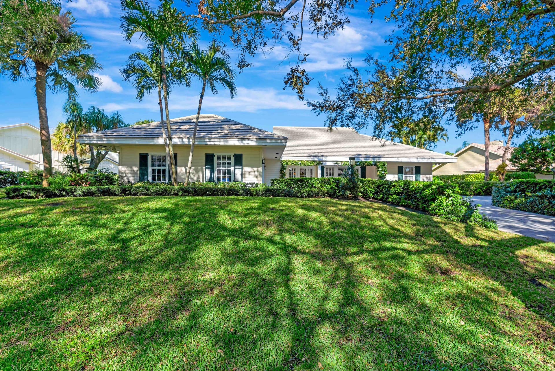 18289 SE HERITAGE Drive, Jupiter, FL 33469 r_MLP0006