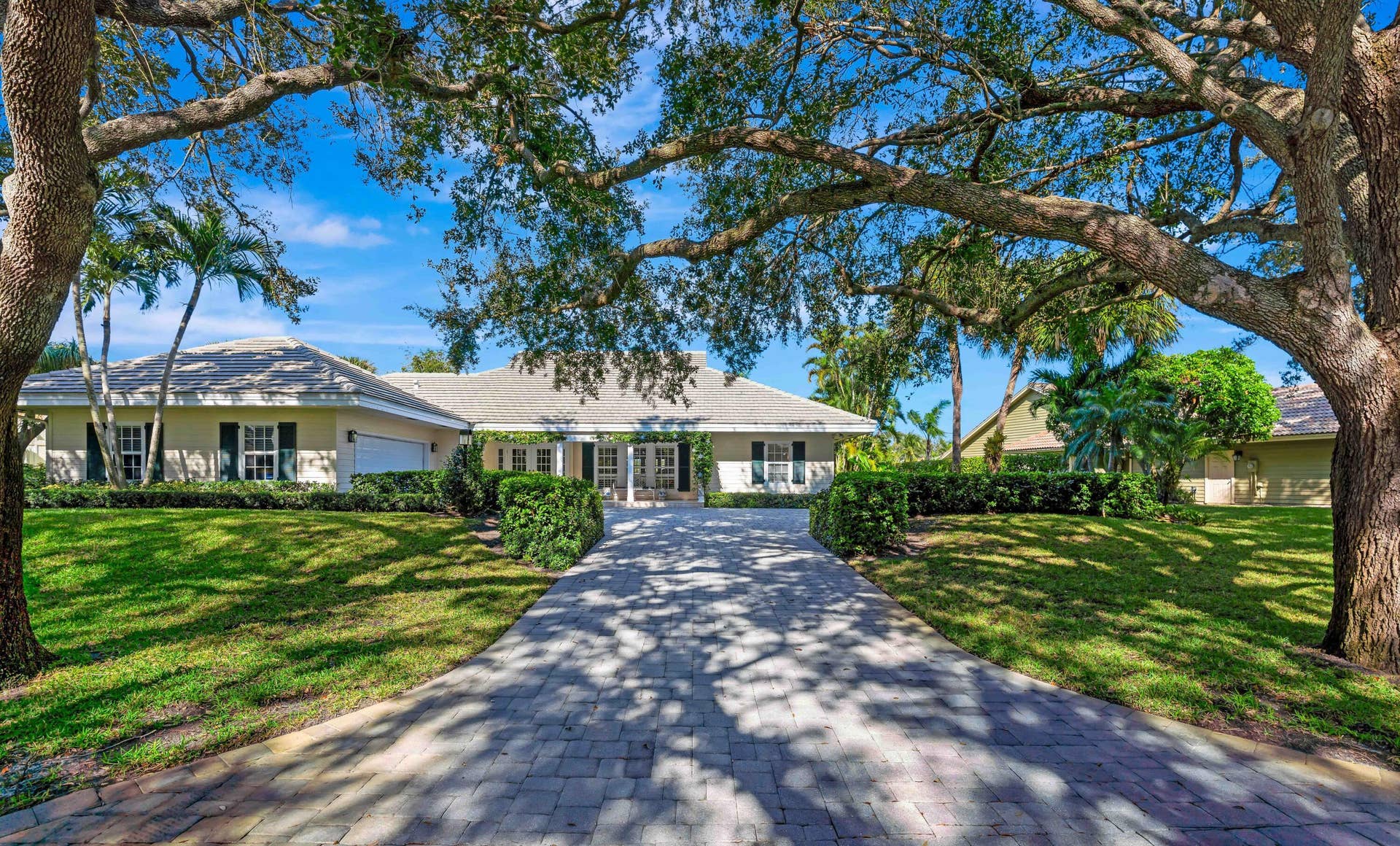 18289 SE HERITAGE Drive, Jupiter, FL 33469 r_MLP0011