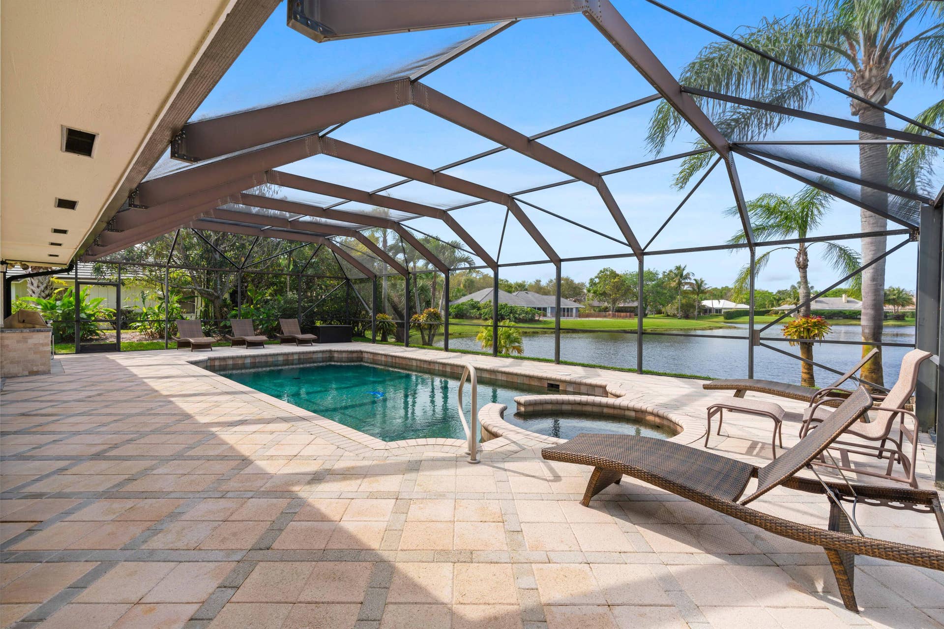 18289 SE HERITAGE Drive, Jupiter, FL 33469 _MLP9566