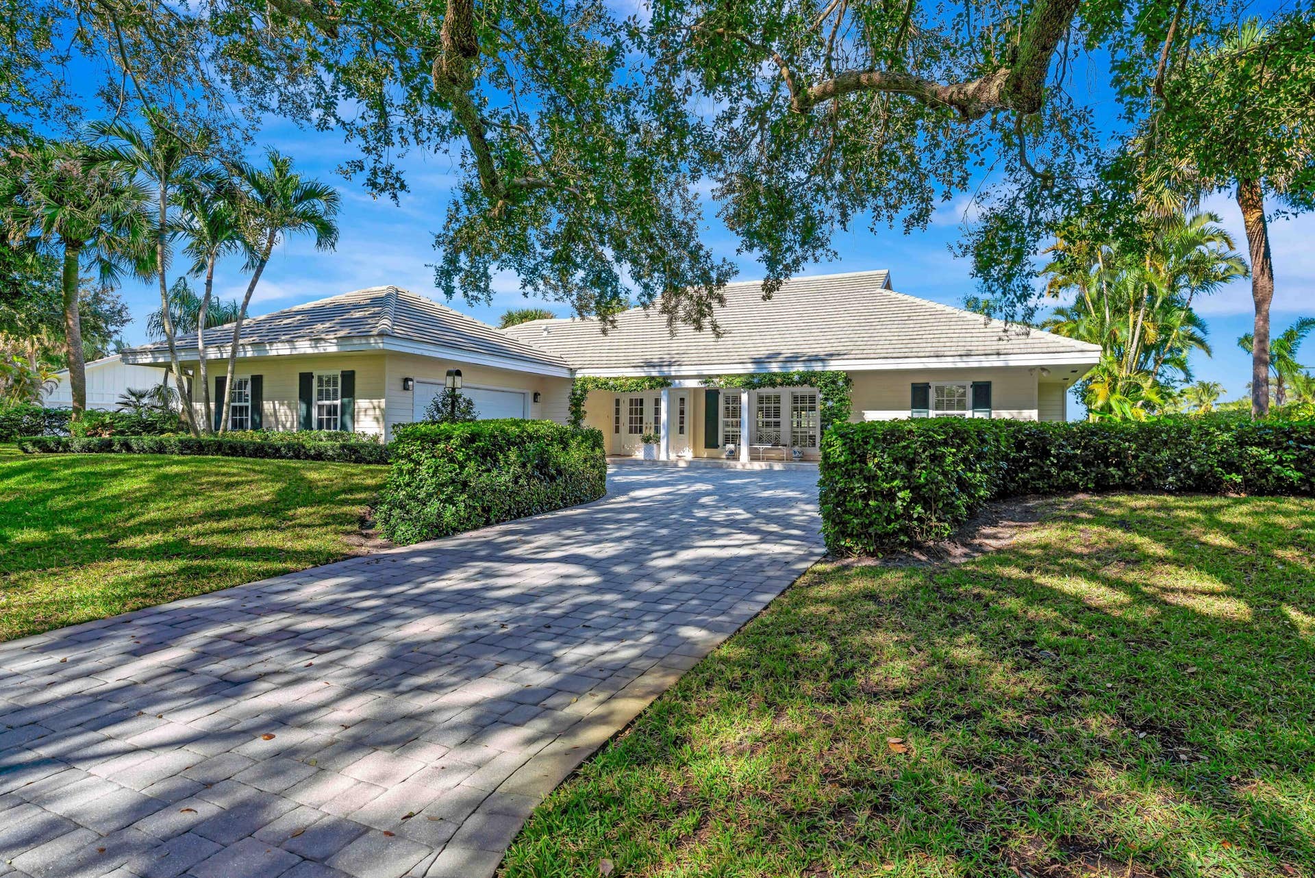 18289 SE HERITAGE Drive, Jupiter, FL 33469 r_MLP0016
