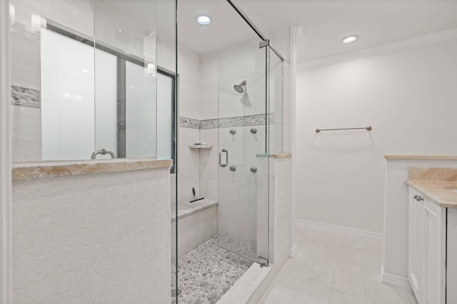 18289 SE HERITAGE Drive, Jupiter, FL 33469 _MLP9531