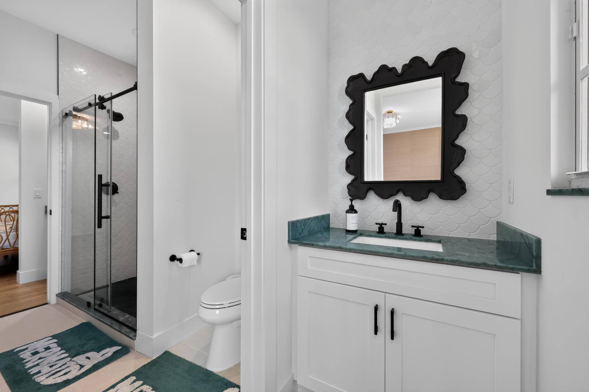 7050 LIMESTONE CAY Road, Jupiter, FL 33458 Bathroom jack and Jill style between bedrooms 2 & 3