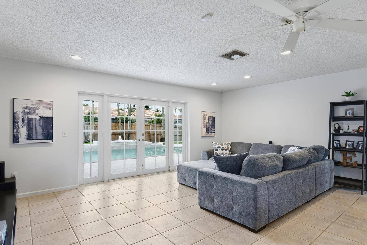 012-034-4852 Sugar Pine Dr-1499x1000