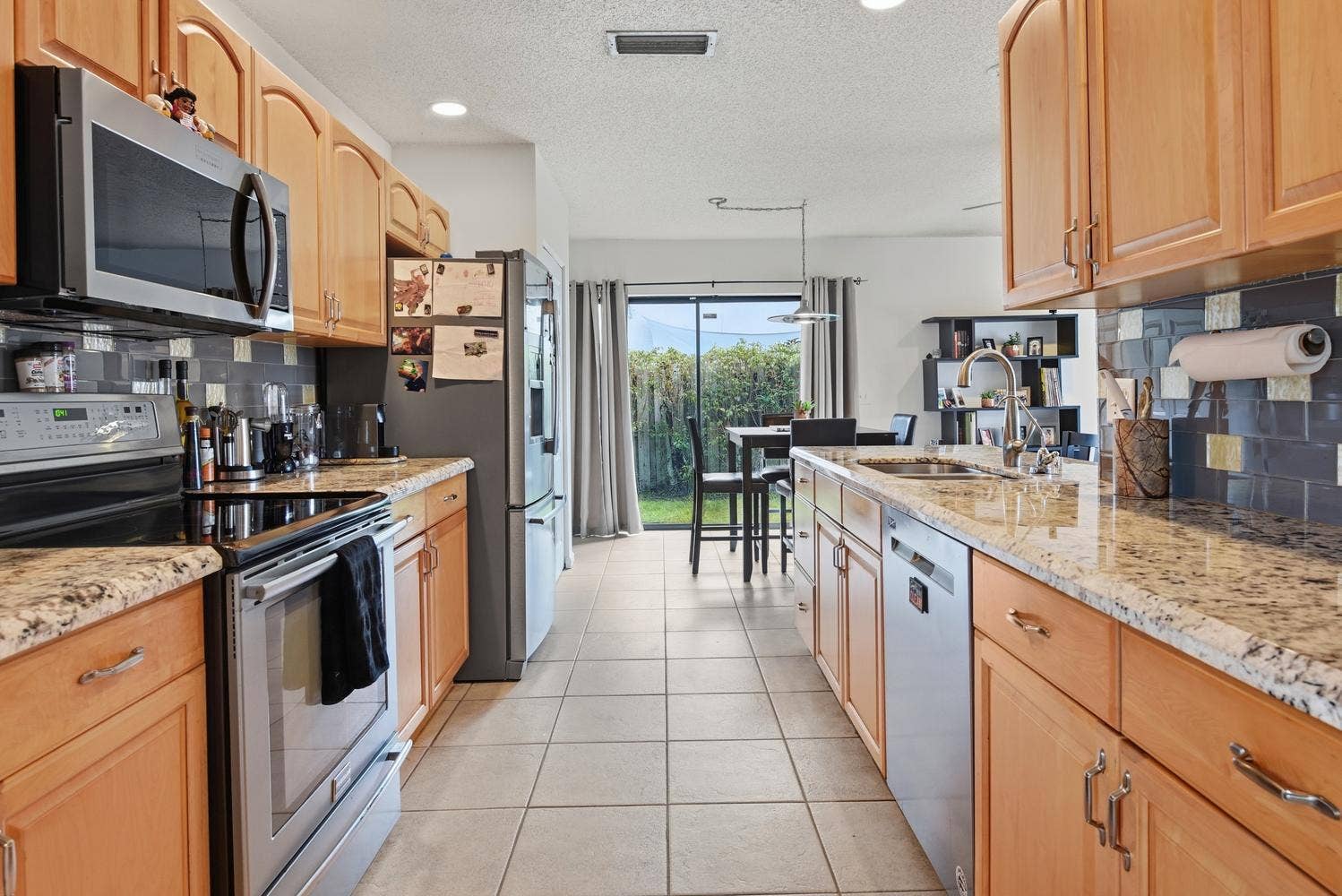 010-030-4852 Sugar Pine Dr-1499x1000