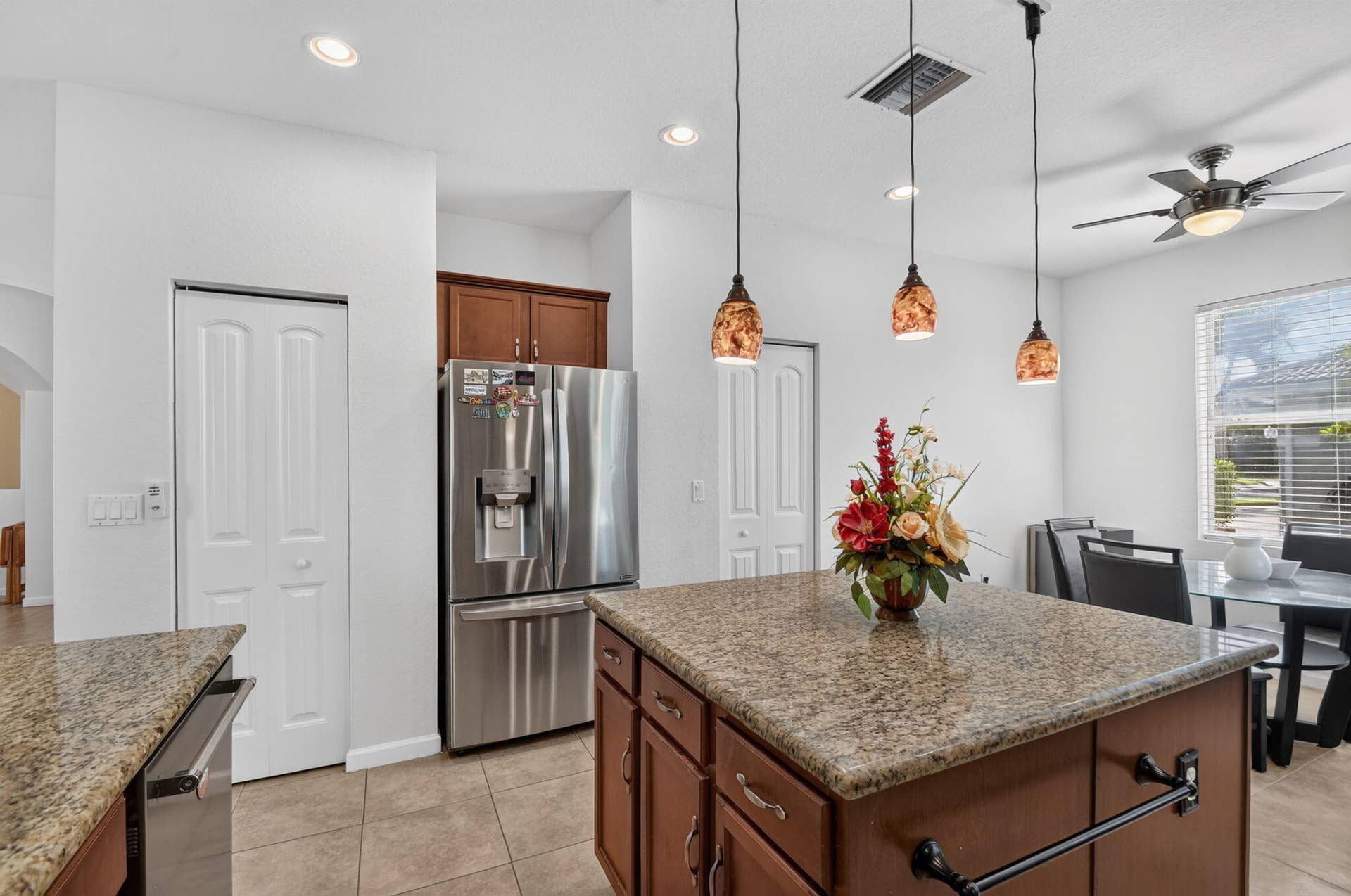 9070 WINTERHAVEN Circle, West Palm Beach, FL 33411 Kitchen Island