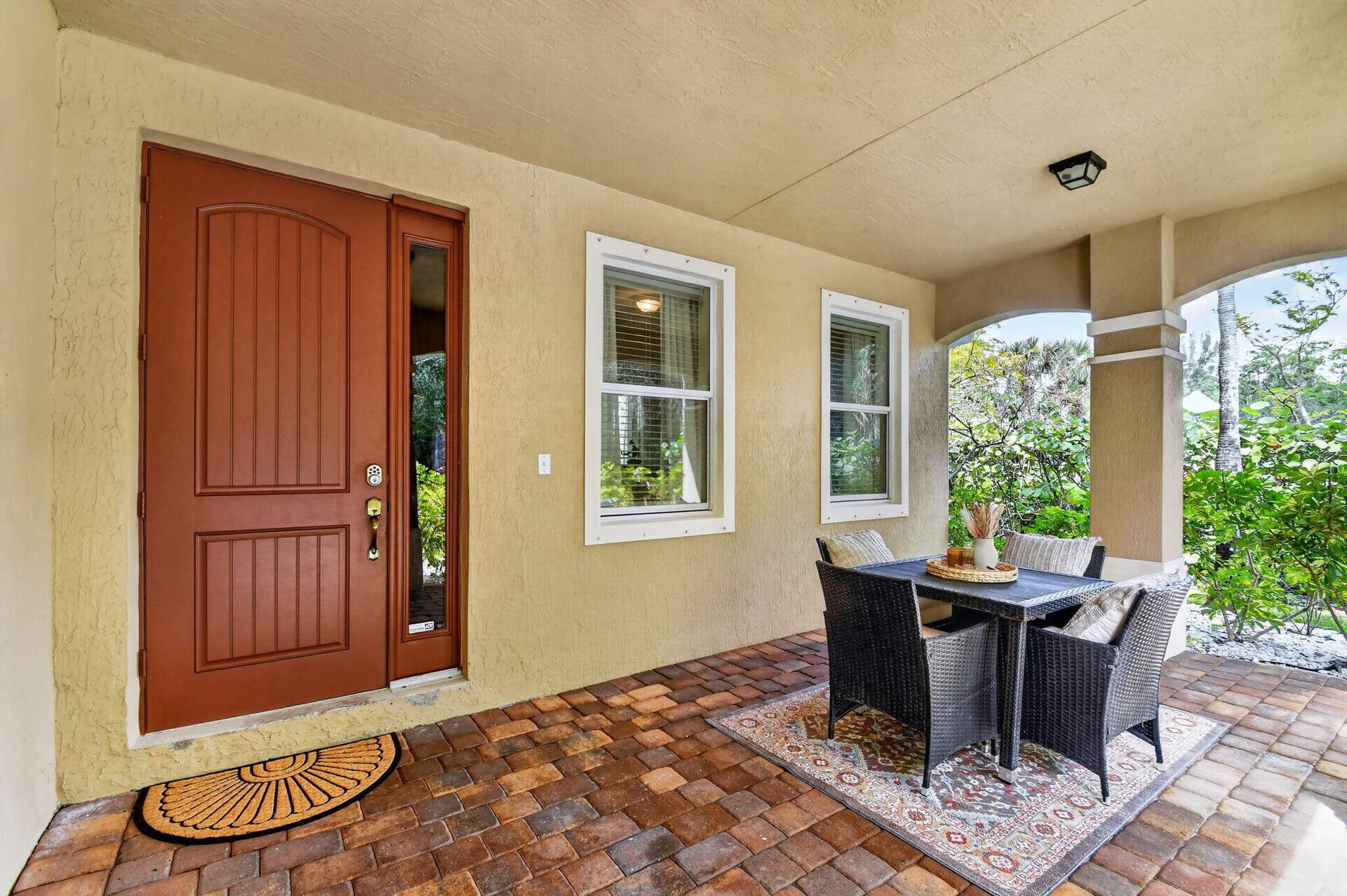 9070 WINTERHAVEN Circle, West Palm Beach, FL 33411 Welcoming entrance