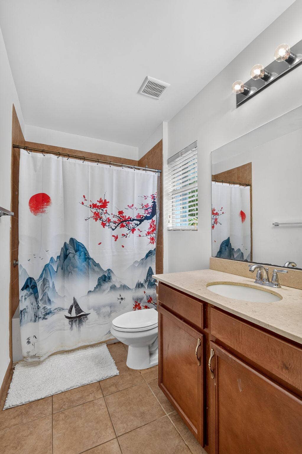 9070 WINTERHAVEN Circle, West Palm Beach, FL 33411 Bathroom 3 (2nd Floor)