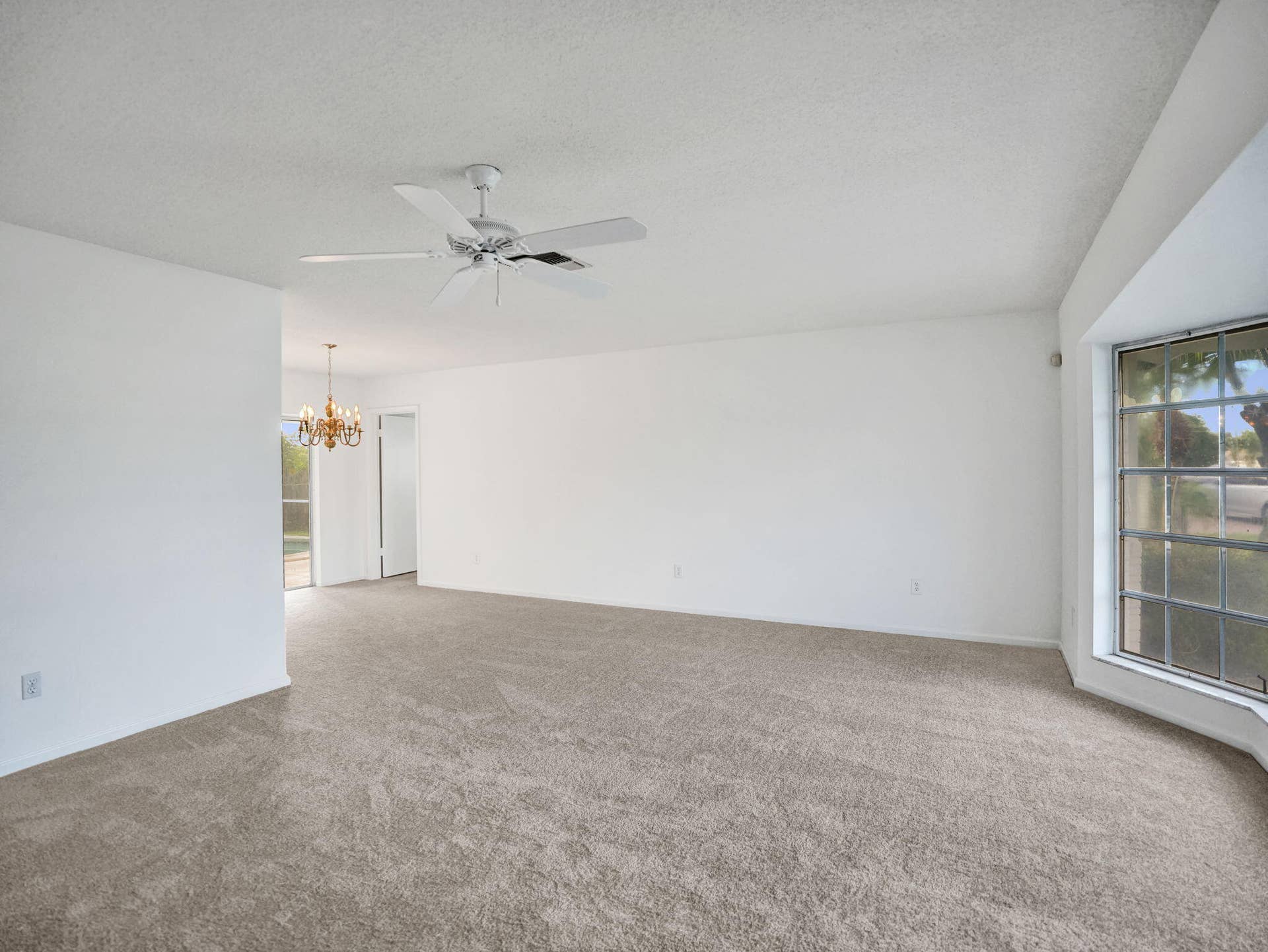 4850 NW 5TH Terrace, Boca Raton, FL 33431 18-web-or-mls-DSC03693