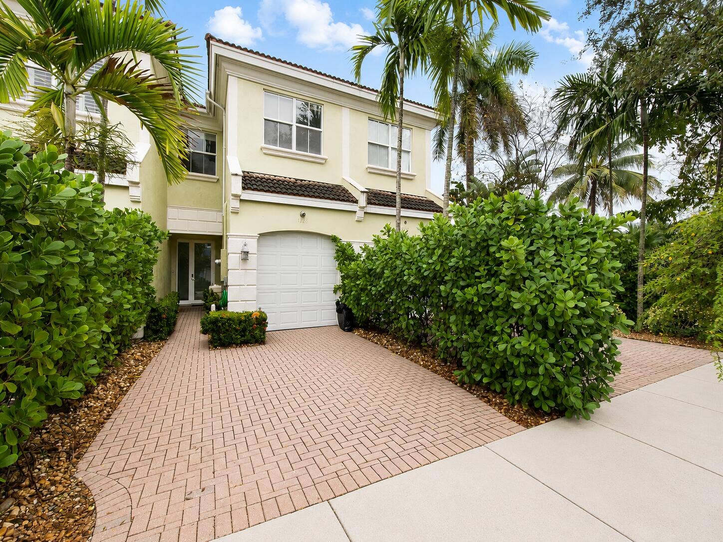 1226 NE 14th Avenue, Fort Lauderdale, FL 33304 1226 (1)