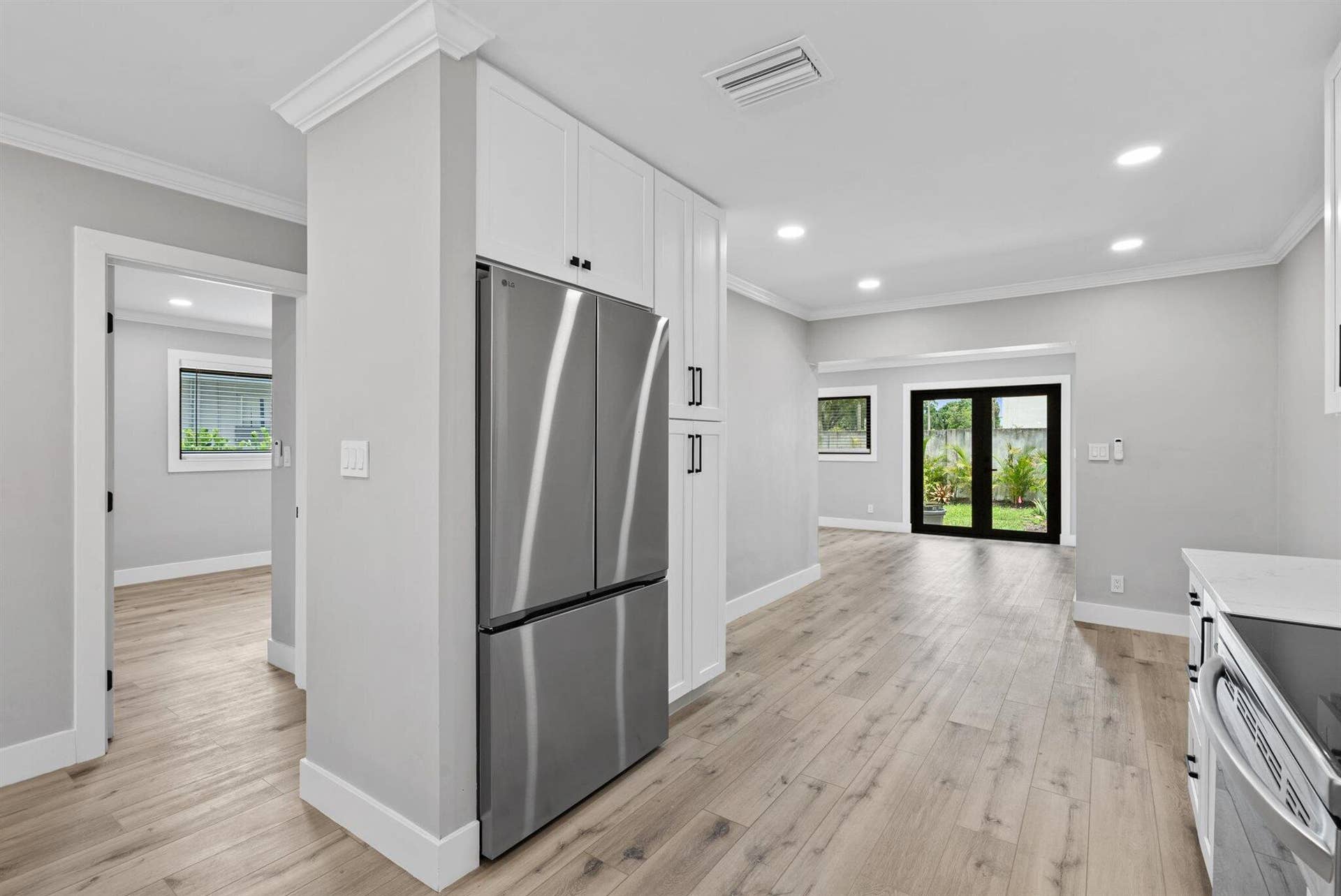 2600 NE 5th Avenue, Boca Raton, Boca Raton, FL 33431 19-19