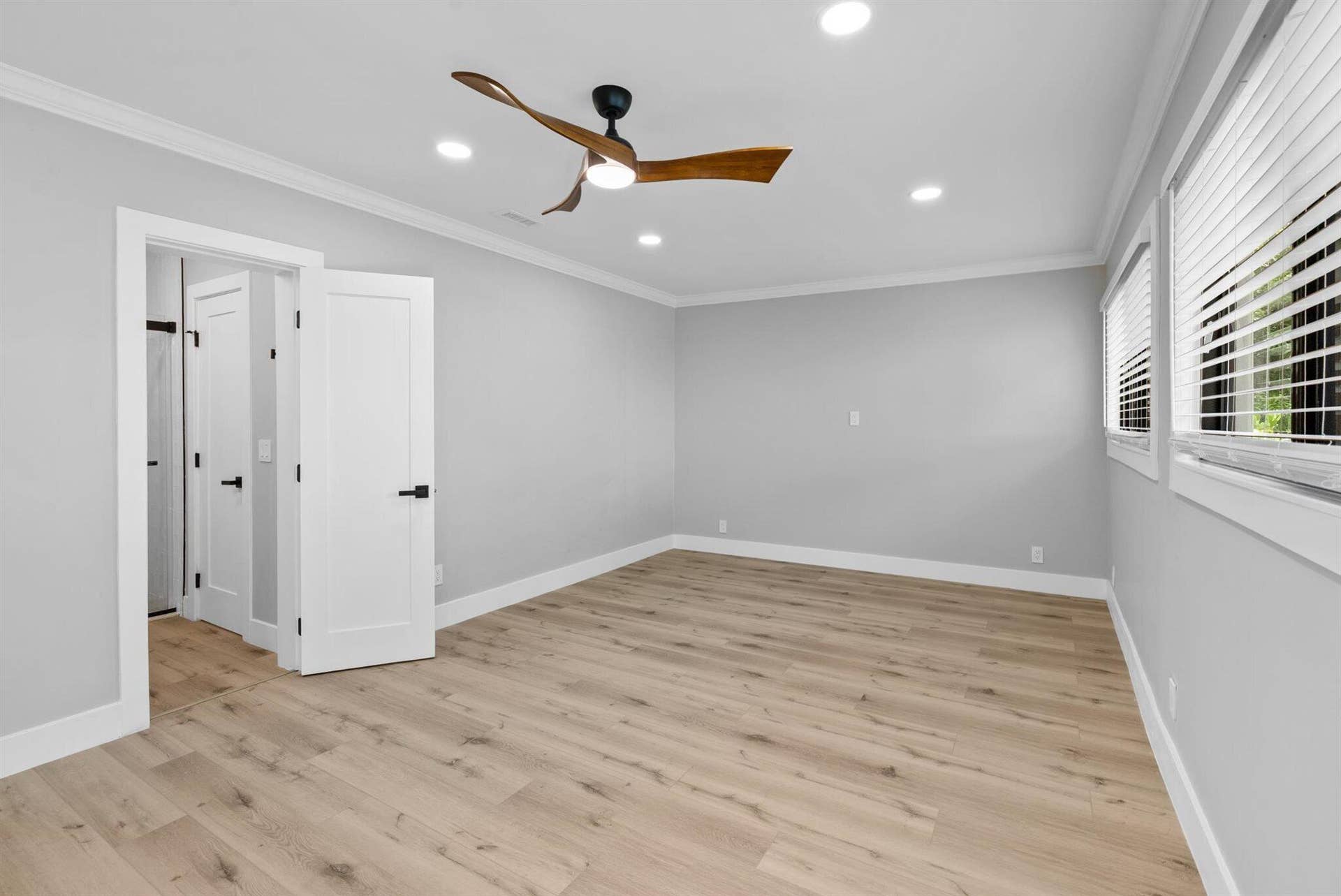 2600 NE 5th Avenue, Boca Raton, Boca Raton, FL 33431 24-24