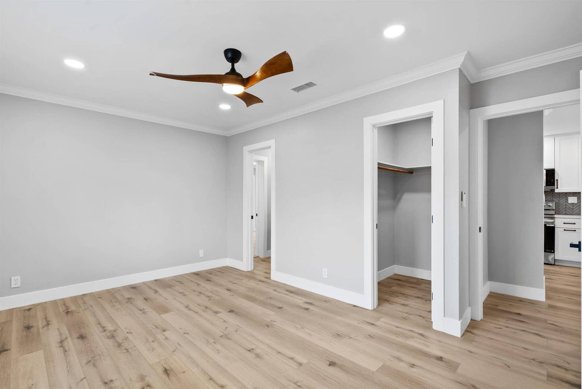 2600 NE 5th Avenue, Boca Raton, Boca Raton, FL 33431 31-31