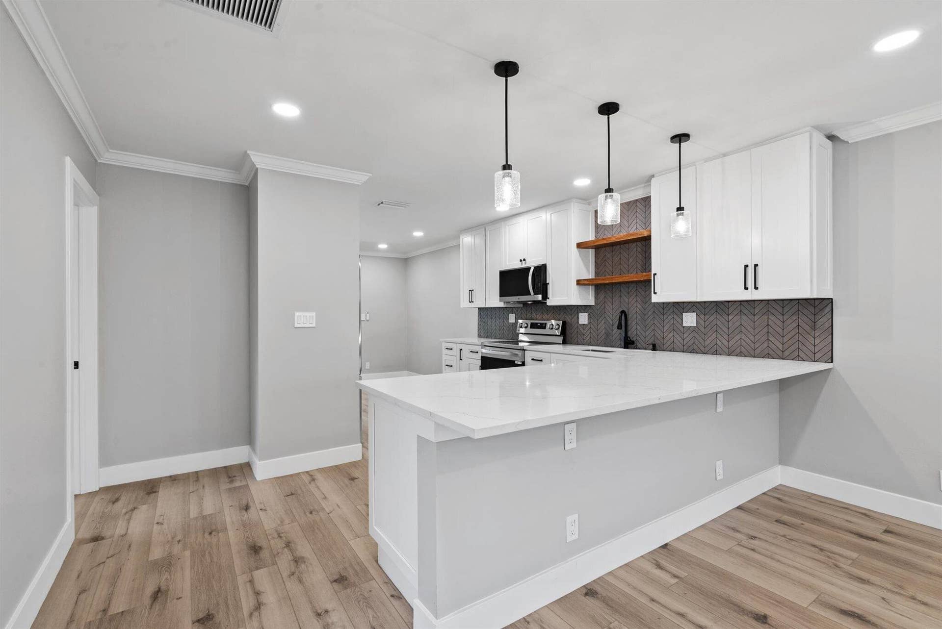 2600 NE 5th Avenue, Boca Raton, Boca Raton, FL 33431 12-12