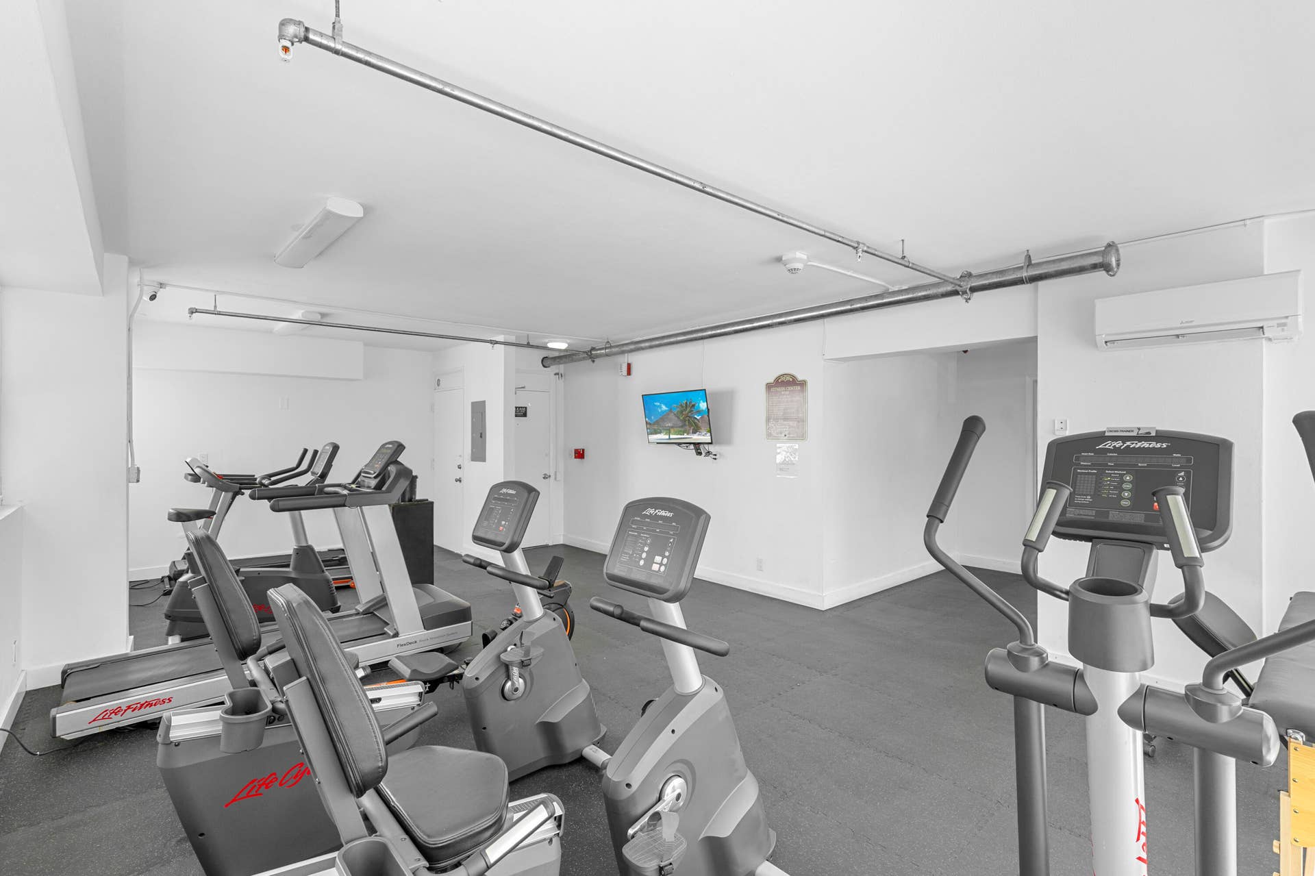 1920 S OCEAN Drive, #611, Fort Lauderdale, FL 33316 R6II4878