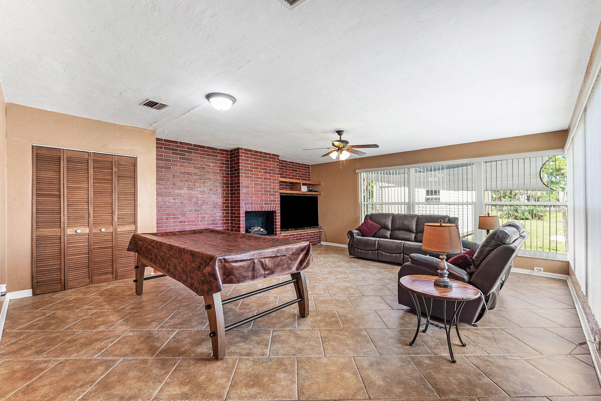 740 Caroline Avenue, West Palm Beach, FL 33413 FAMILY ROOM