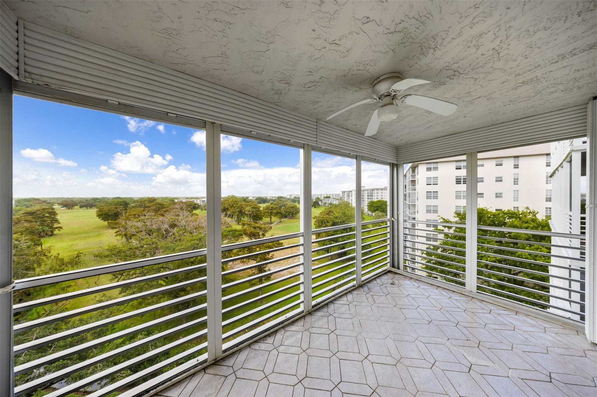 625 OAKS Drive, #802, Pompano Beach, Pompano Beach, FL 33069 Photo 22