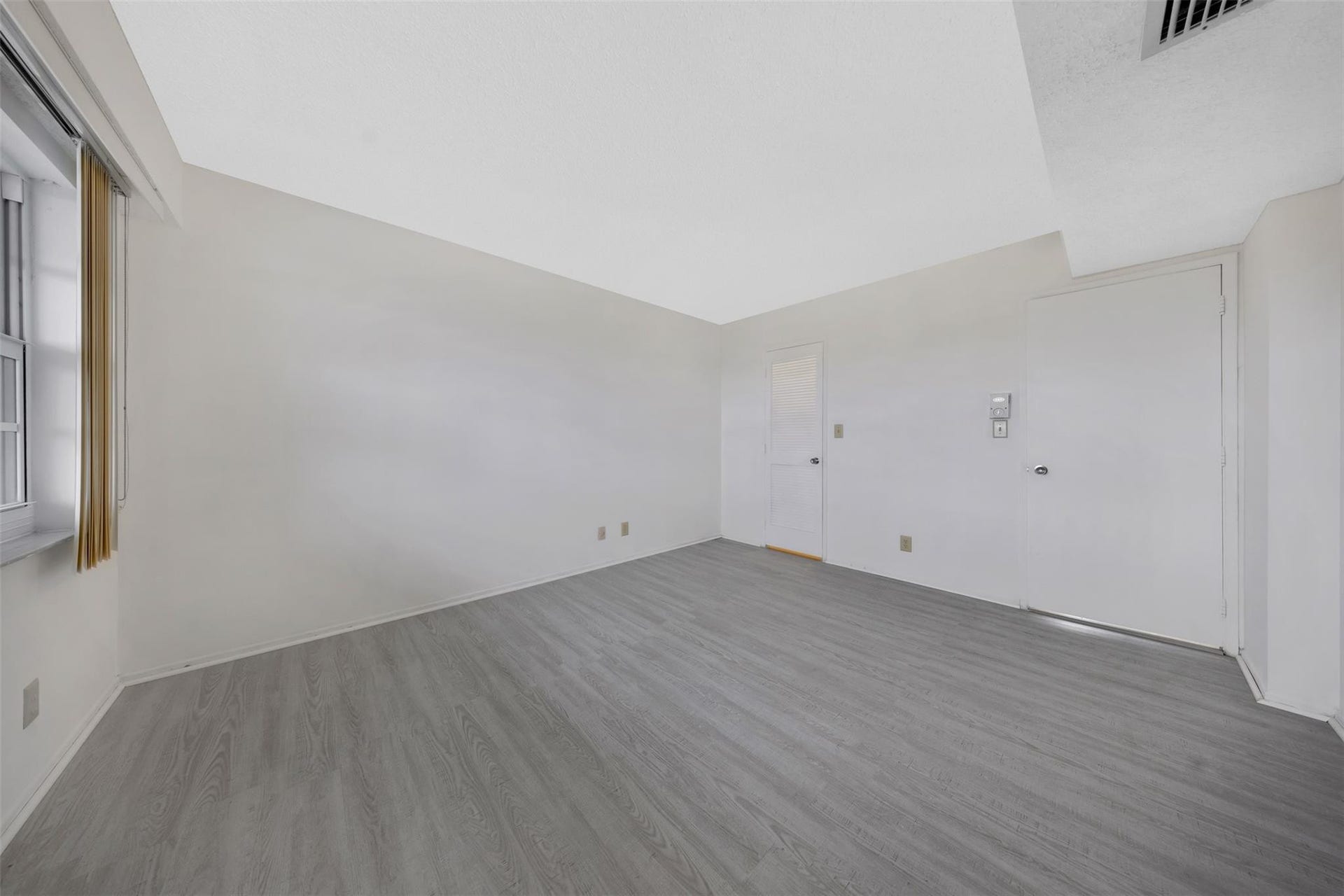 625 OAKS Drive, #802, Pompano Beach, Pompano Beach, FL 33069 Photo 13
