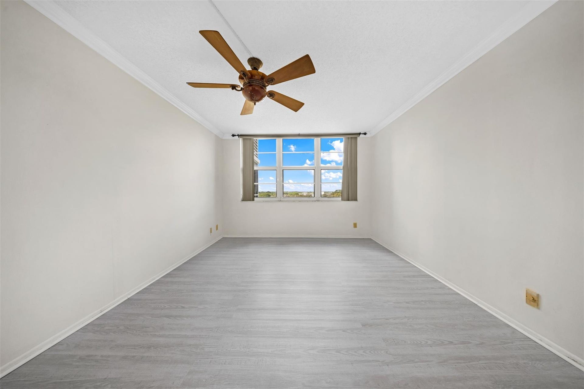 625 OAKS Drive, #802, Pompano Beach, Pompano Beach, FL 33069 Photo 20