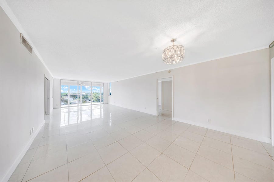 Property photo for 625 OAKS Drive, #802, Pompano Beach, FL