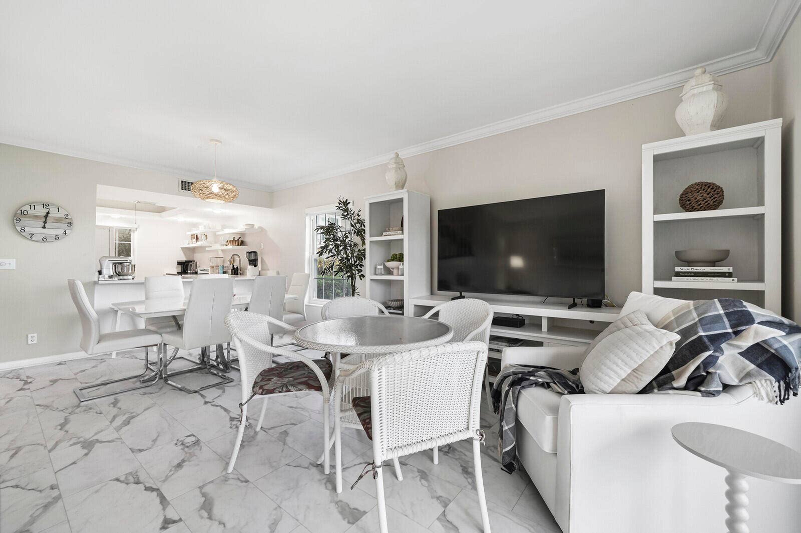 9169 SE RIVERFRONT Terrace, #J, Jupiter, FL 33469 Living Area