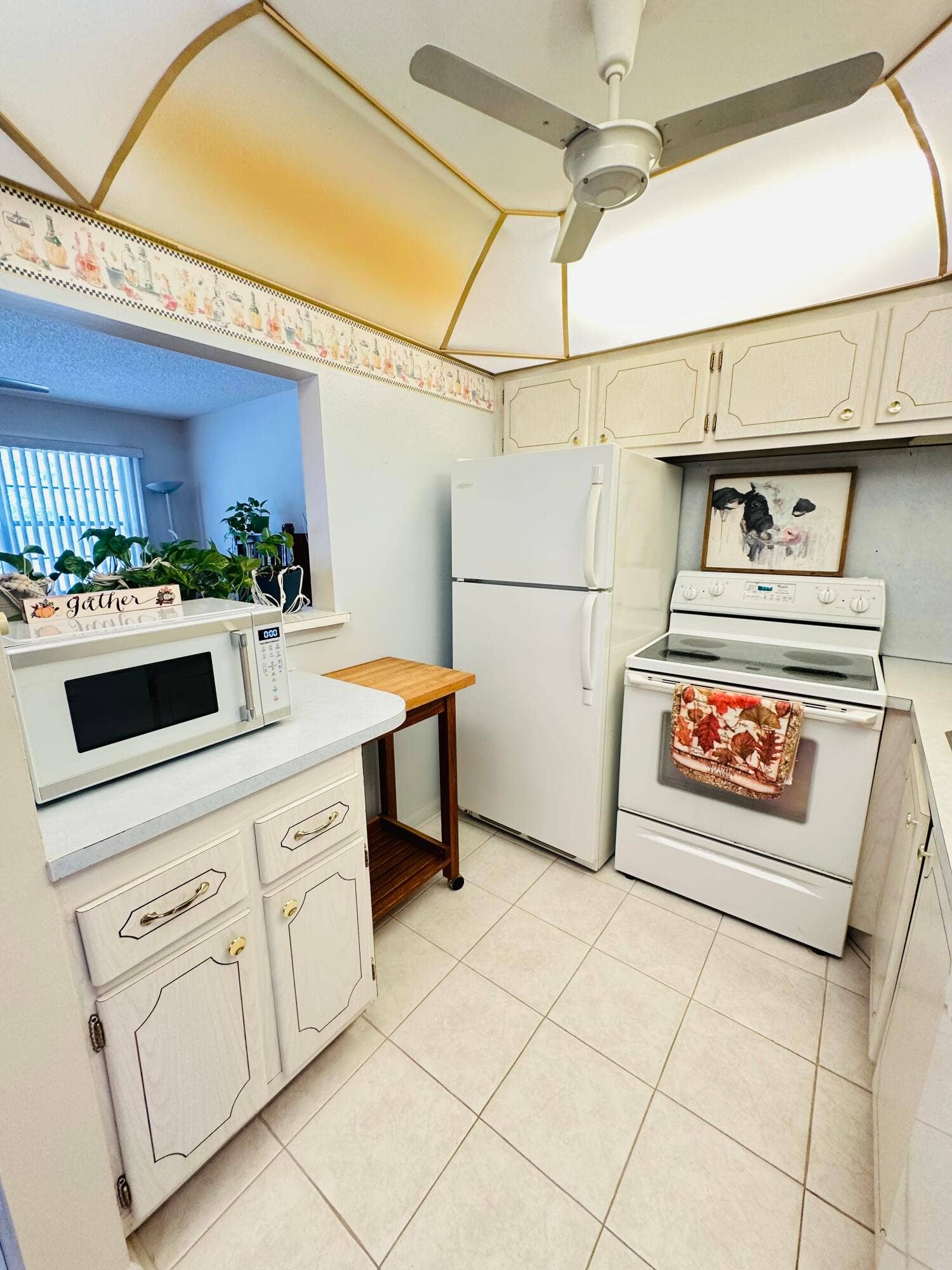 Porcelain Tile in Kitchen