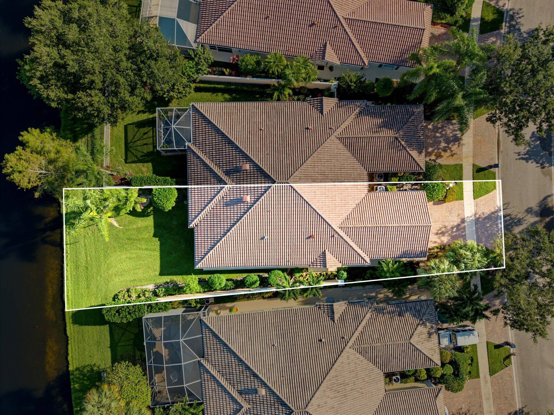 DJI_20261005093612_0240_D-Edit