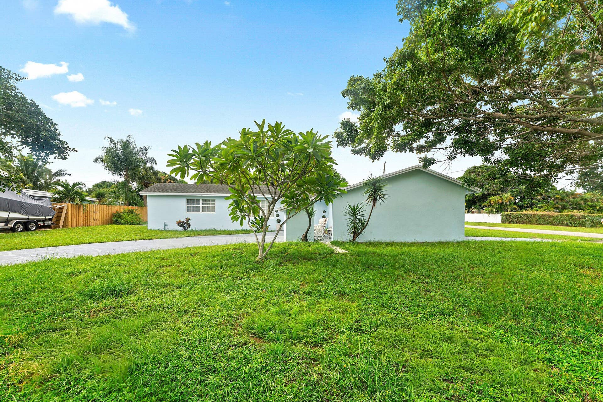 742 Laurel Drive, West Palm Beach, FL 33403 029-742LaurelDrive-WestPalmBeach-FL-3340