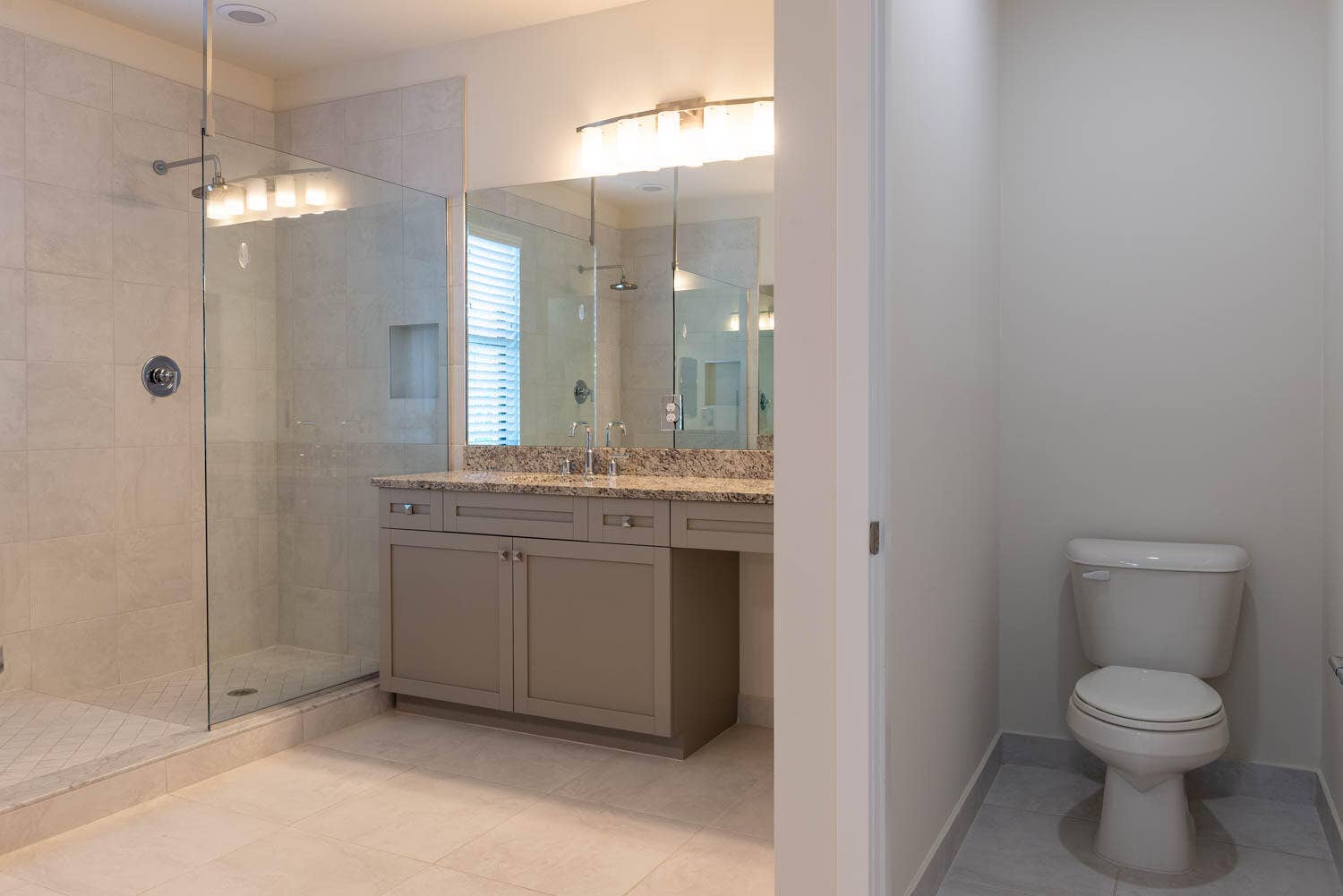 1-30.jpg7159 ESTERO DR MAIN BATHROOM