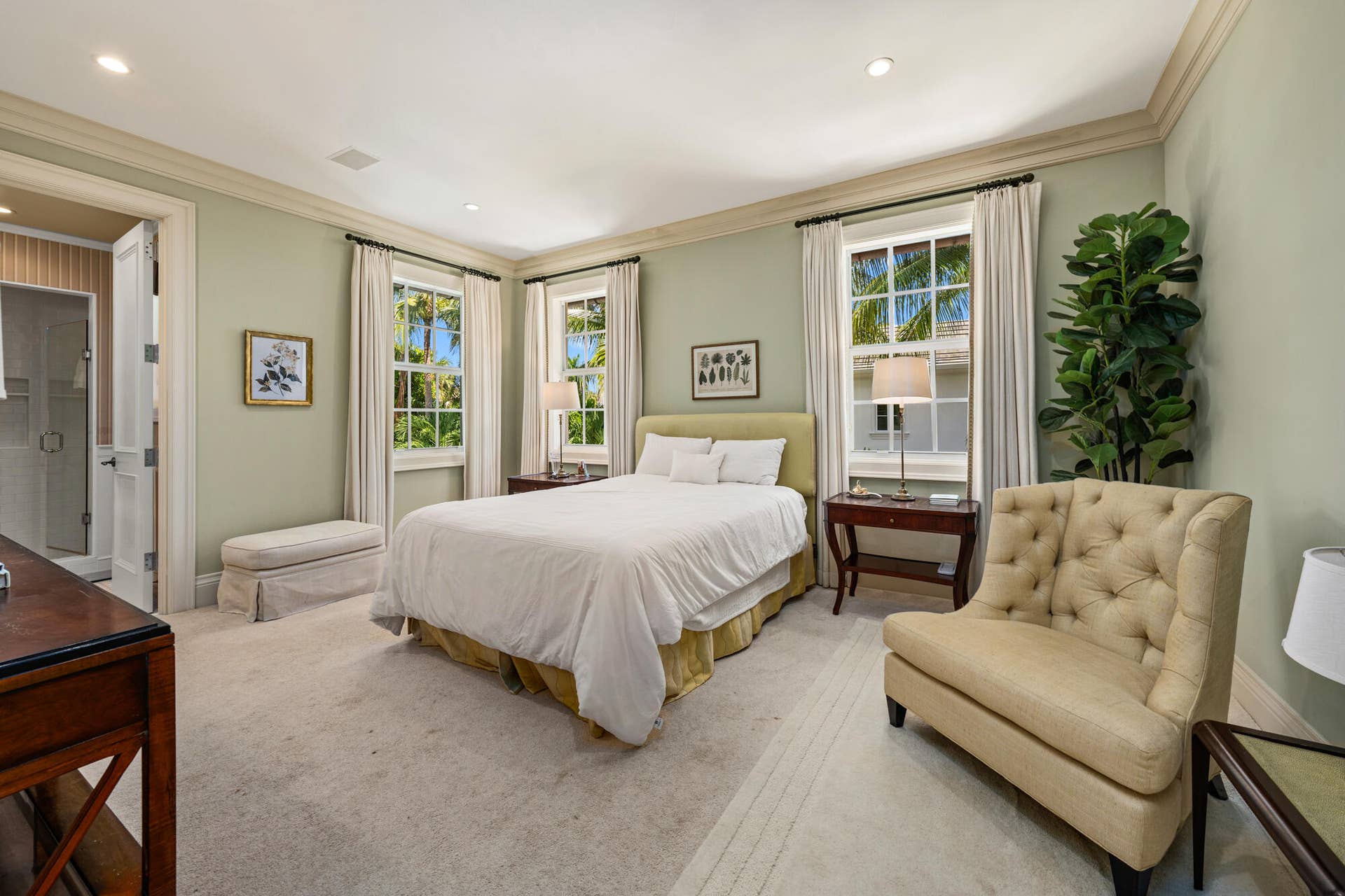 13 Via Vizcaya, Palm Beach, FL 33480 Guest Bedroom