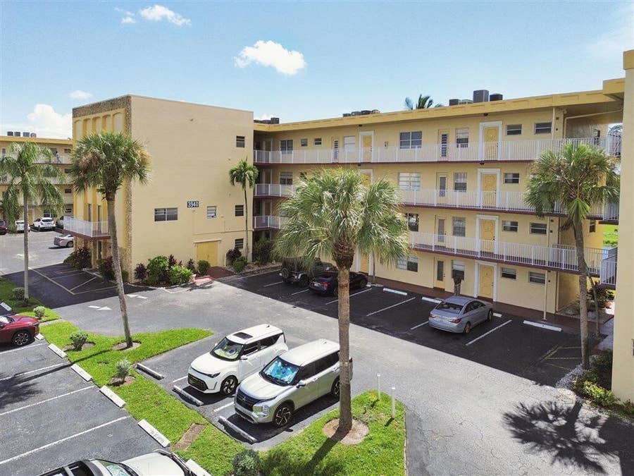 Property photo for 3940 NW 42ND Avenue, #417, Lauderdale Lakes, FL