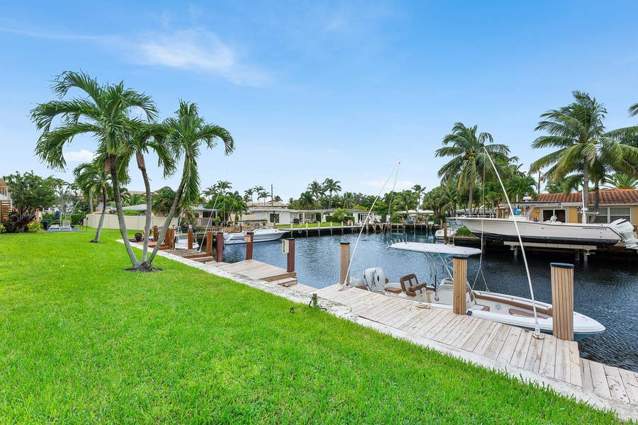Property photo for 301 E MCNAB Road, #113, Pompano Beach, FL