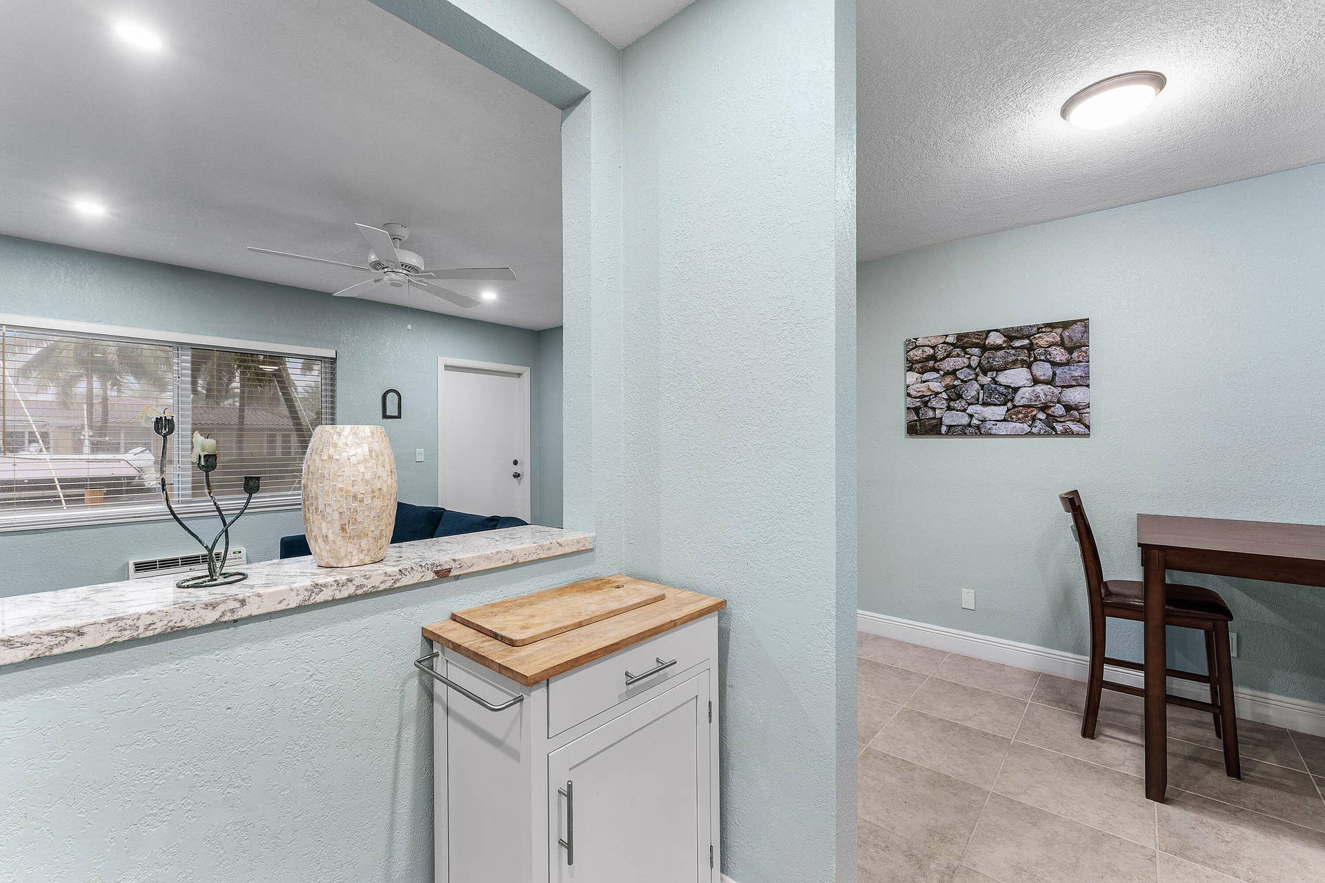 301 E MCNAB Road, #113, Pompano Beach, FL 33060 IMG_4707