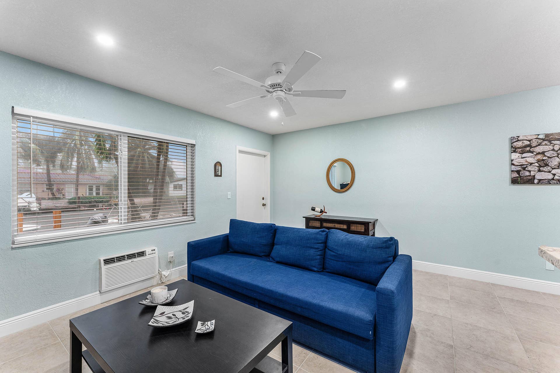 301 E MCNAB Road, #113, Pompano Beach, FL 33060 IMG_4698
