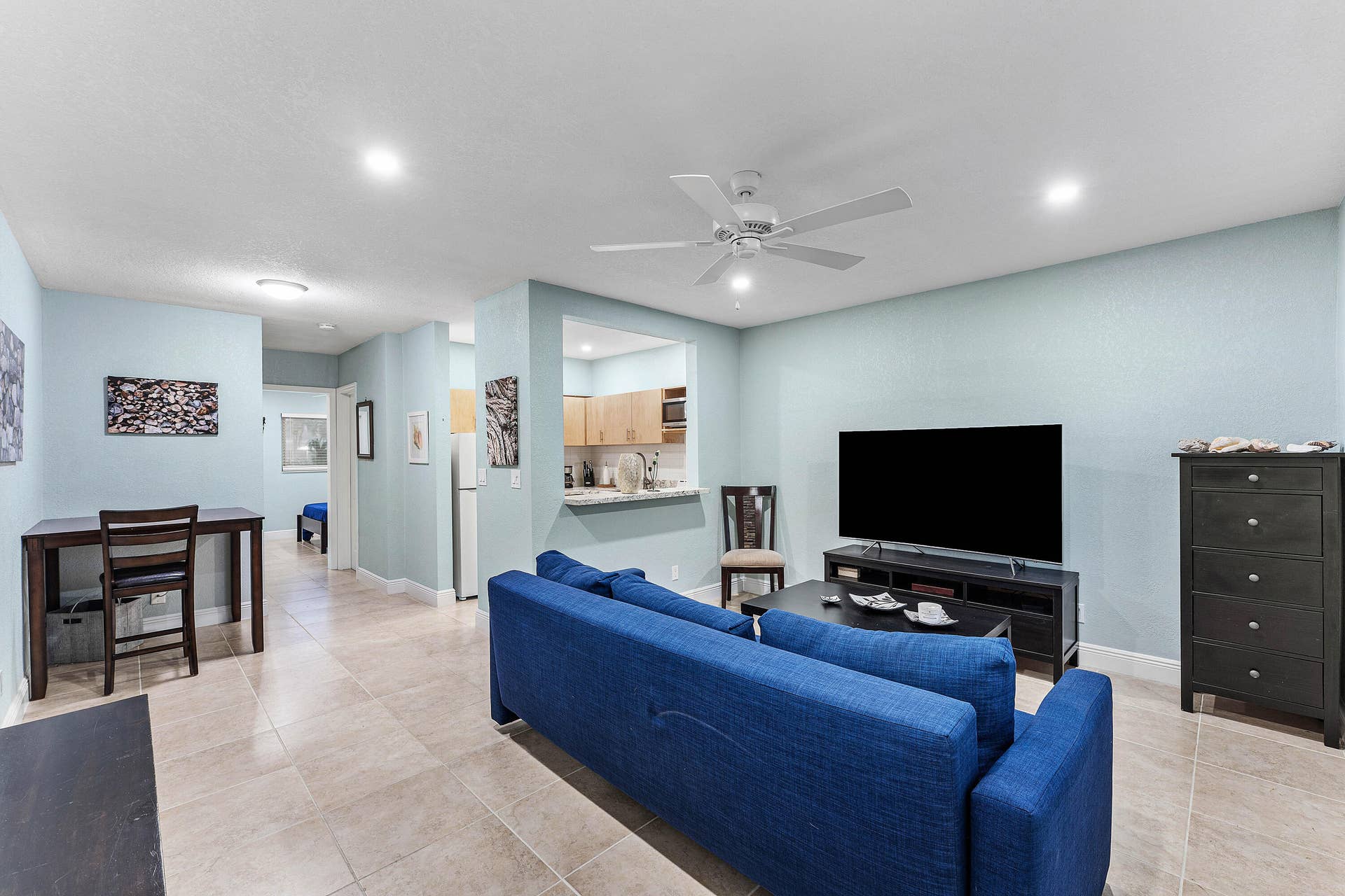 301 E MCNAB Road, #113, Pompano Beach, FL 33060 IMG_4706