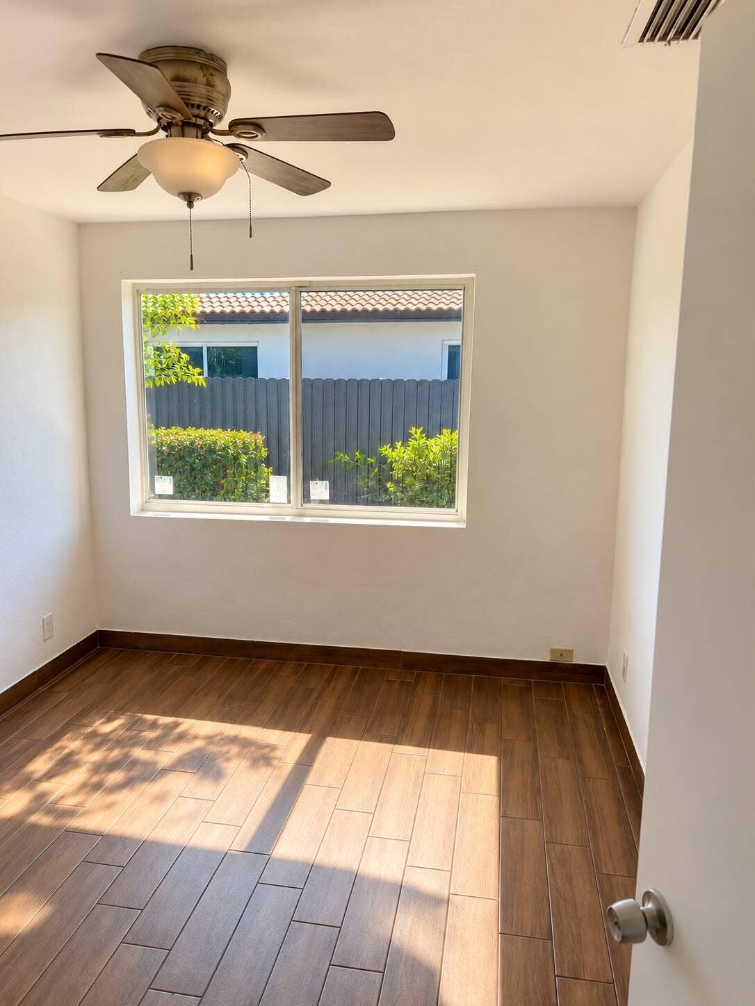 904 NE 12TH, #1-3, Pompano Beach, FL 33060 WhatsApp Image 2026-10-07 at 3.46.00 PM