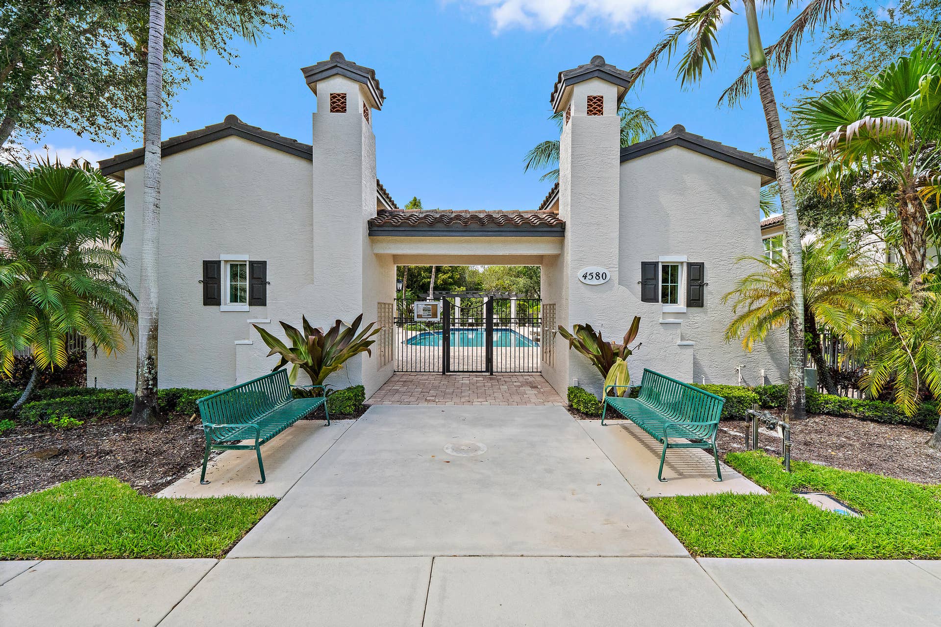 4677 Mediterranean Circle, Palm Beach Gardens, FL 33418 020-4677MediterraneanCir-PalmBeachGarden