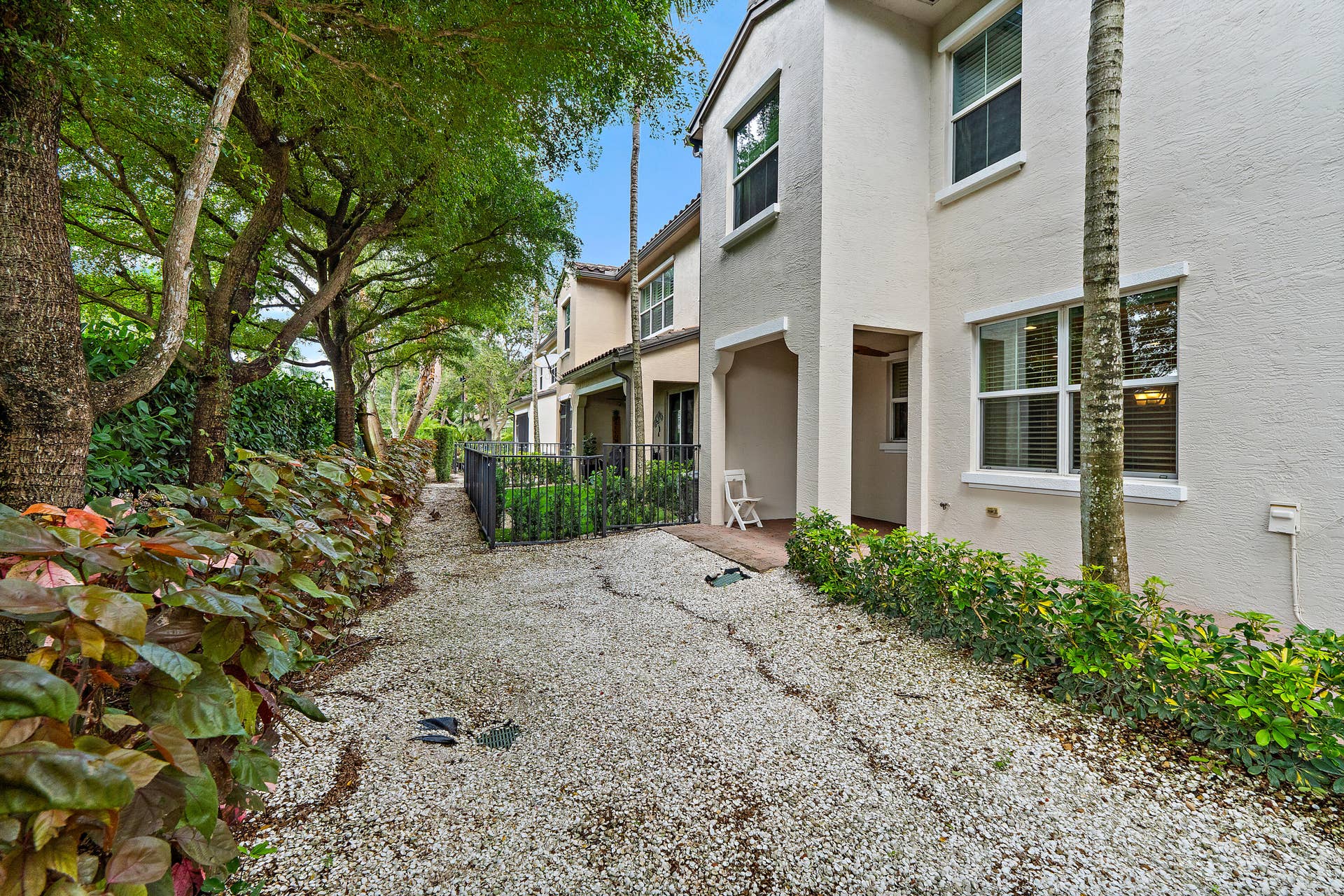 4677 Mediterranean Circle, Palm Beach Gardens, FL 33418 027-4677MediterraneanCir-PalmBeachGarden