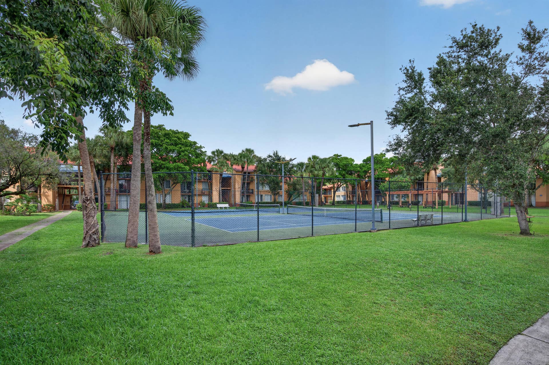 10701 CLEARY Boulevard, #306, Plantation, Plantation, FL 33324 10717 apt 106-32