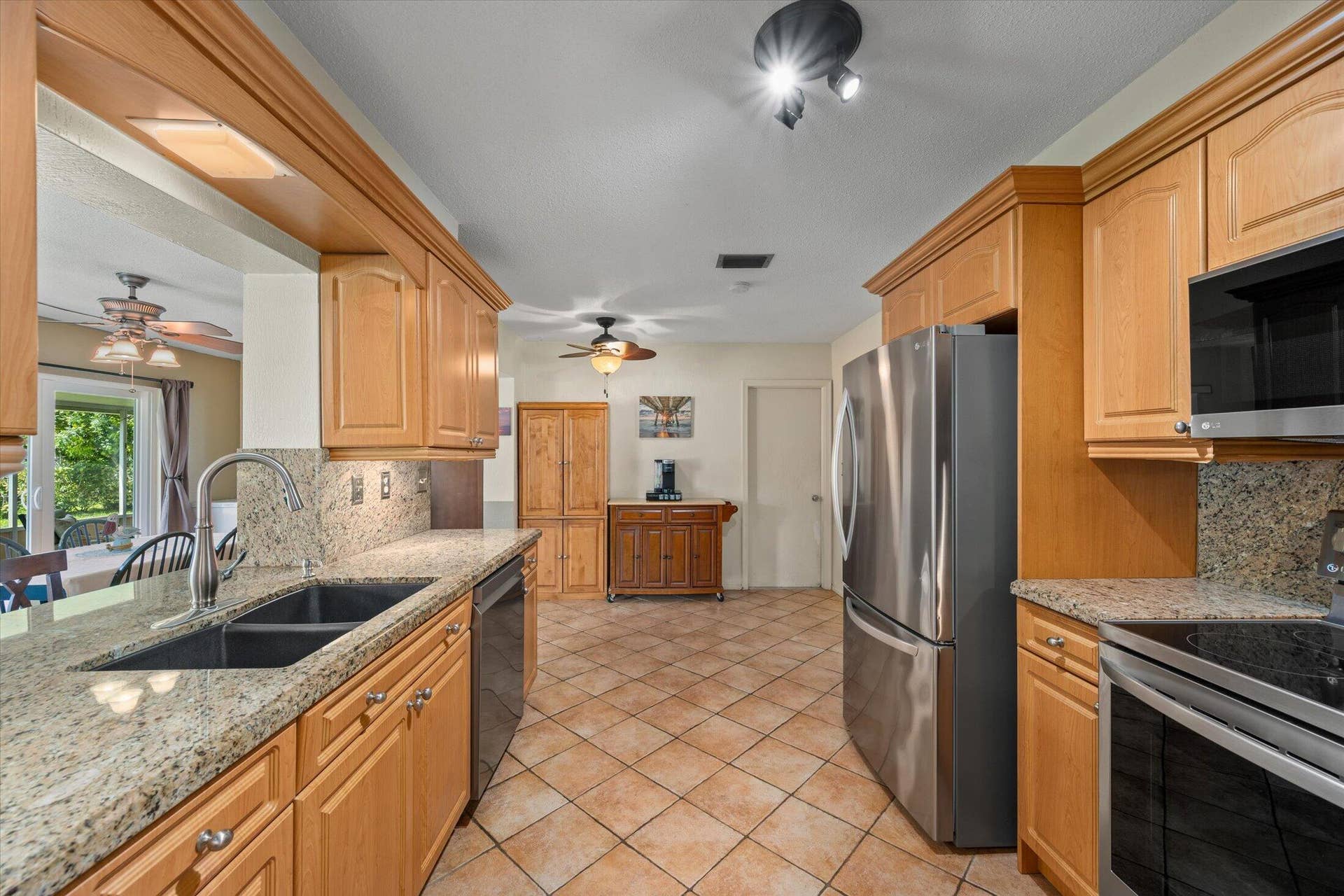 08-9704 NW 67th St, Tamarac-32