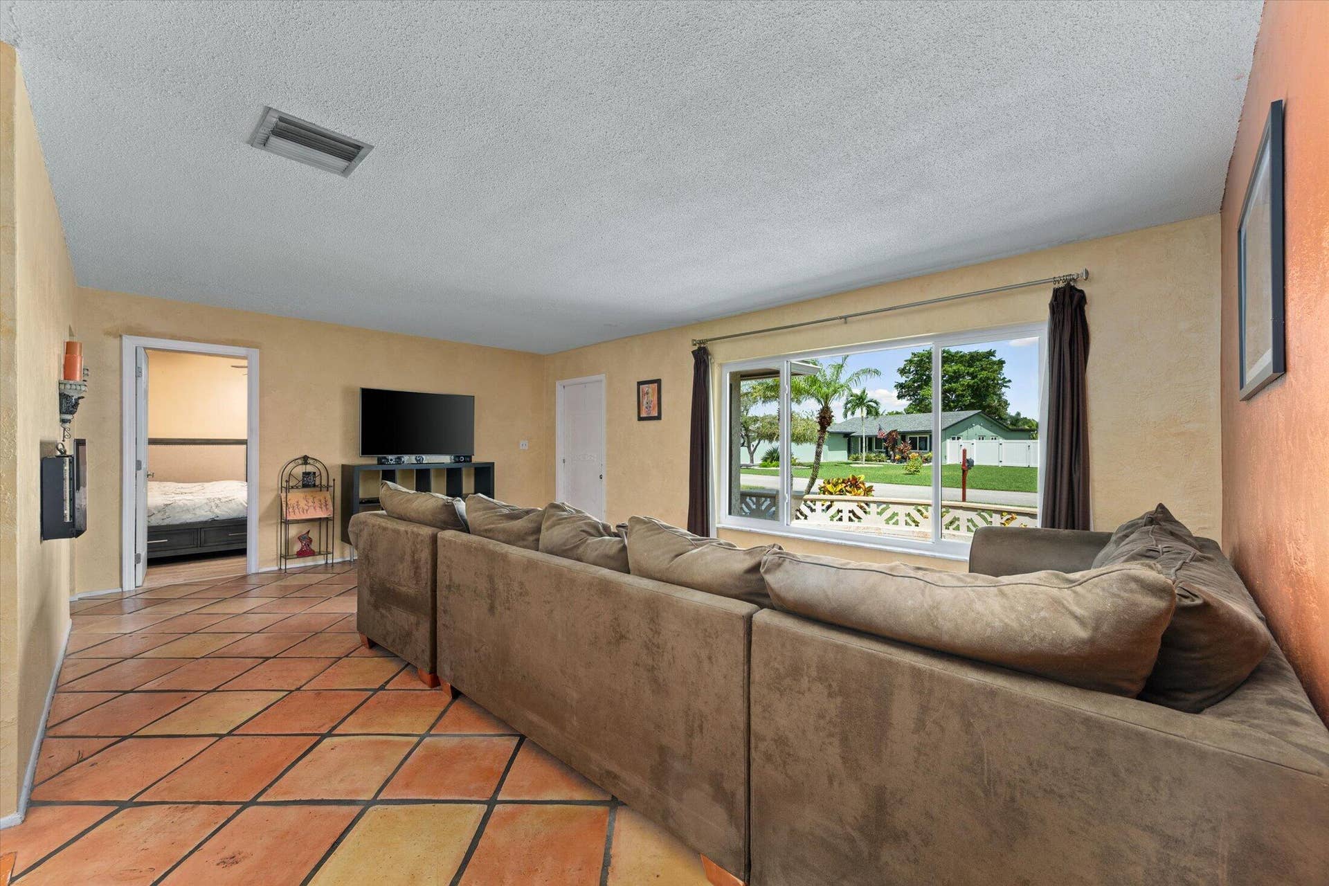 05-9704 NW 67th St, Tamarac-29