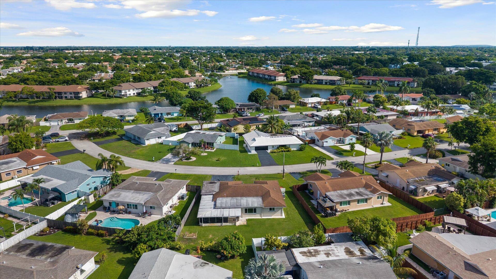 41-9704 NW 67th St, Tamarac-12