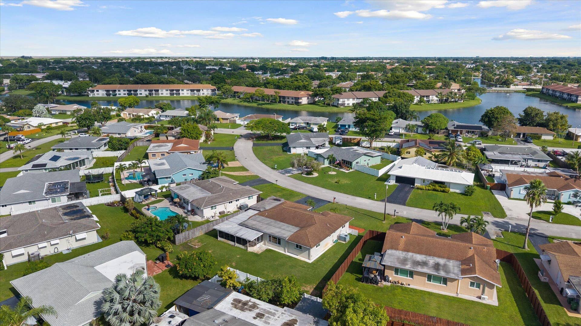 39-9704 NW 67th St, Tamarac-10
