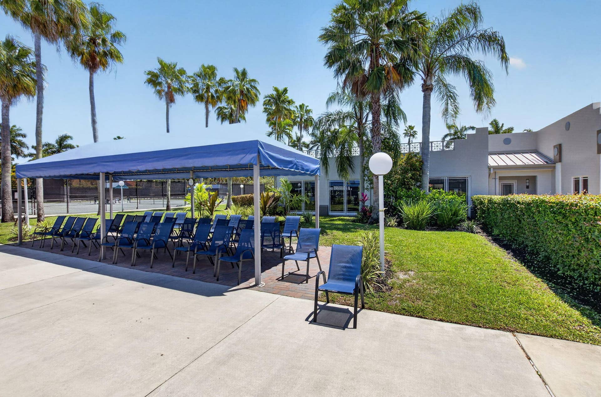 9678 HARBOUR LAKE Circle, Boynton Beach, FL 33437 110-web-or-mls-DSC_4052