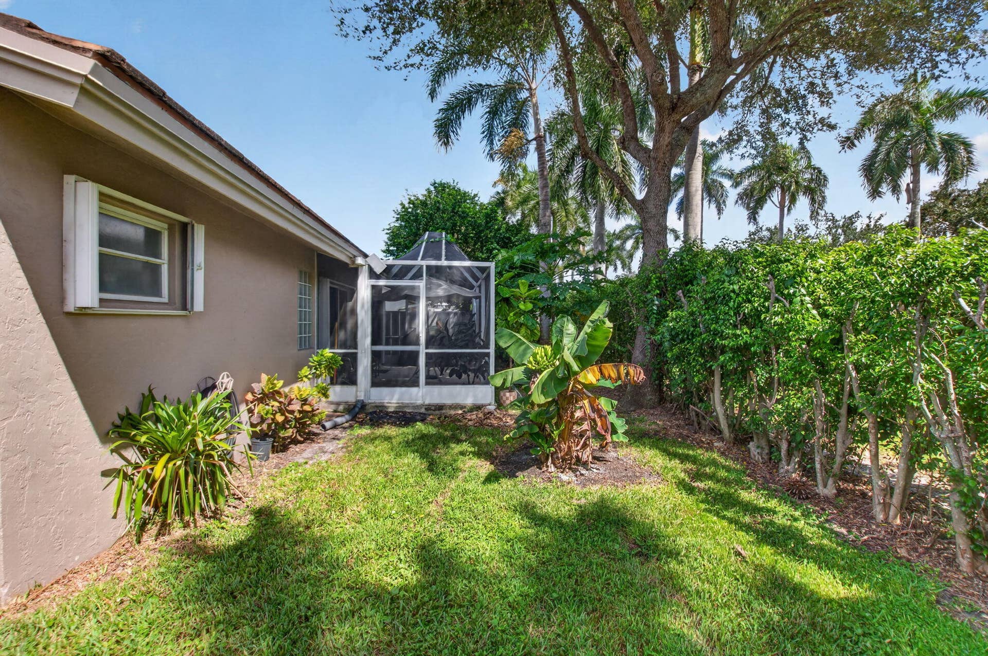 9678 HARBOUR LAKE Circle, Boynton Beach, FL 33437 43-web-or-mls-DSC_5587