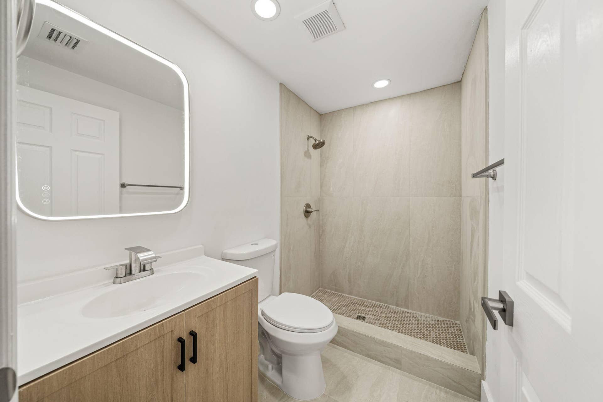 5295 HELENE Place, West Palm Beach, FL 33407 23-web-or-mls-DSC03366